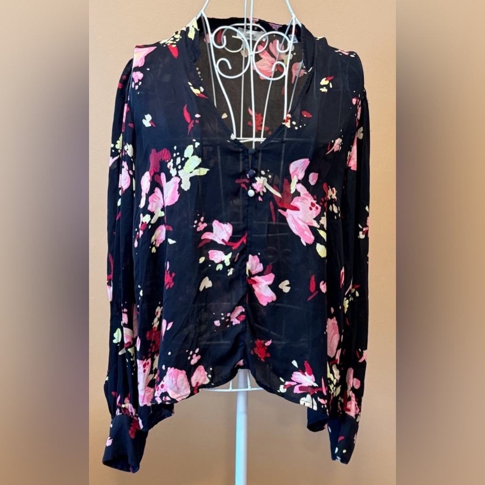 A.L.C. Rivera 100% Silk Floral Blouse Size 12 Black Pink AS-IS Flaws - Picture 3 of 12